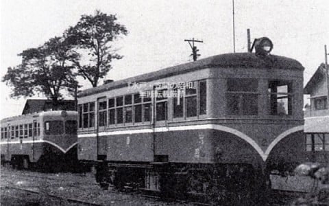茨城鉄道旧石塚駅に停止する車両(城里町旧常北町・昭和30年代)