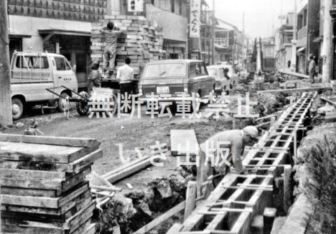 蒲生の道路工事風景〈旧越廼村・昭和43年〉